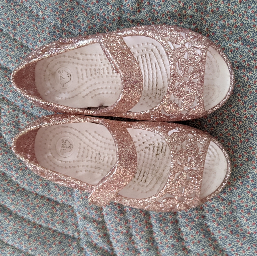 Crocs 7c pink glitter
